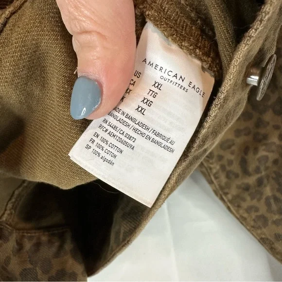 AMERICAN EAGLE Women’s Size XXL Denim Jean Jacket Coat Leopard Print Trucker - Picture 10 of 16